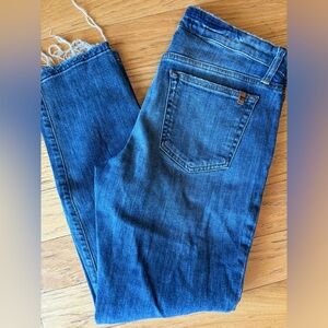 Joe’s Jeans Boyfriend slim crop size 27